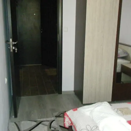 Silmaril 2 Apartment
